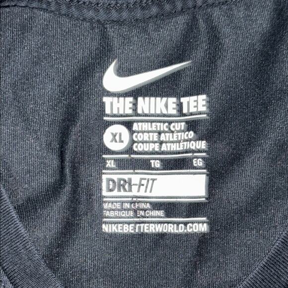 Nike Dri-Fit Black Graphic Short Sleeve T-Shirt Strive For Greatness Men's XL - Picture 2 of 6